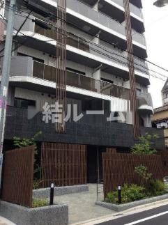 豊島区南大塚１丁目の賃貸マンションのエントランス