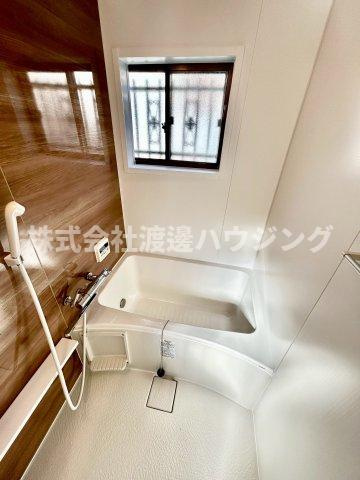 平野区瓜破2丁目一戸建の浴室