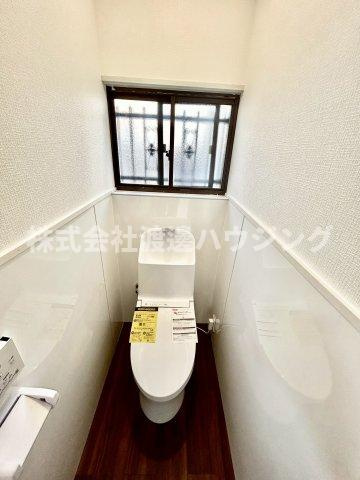 平野区瓜破2丁目一戸建のトイレ
