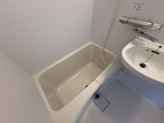 池田市栄本町戸建の浴室