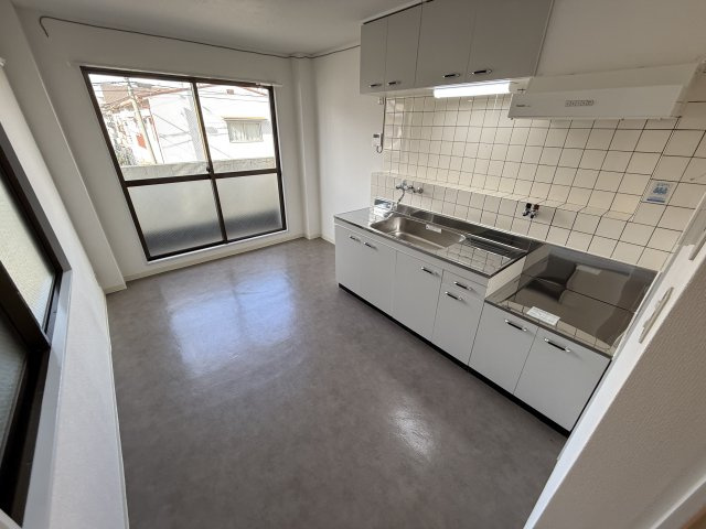 池田市栄本町戸建の居間・リビング