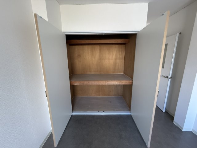 池田市栄本町戸建の収納