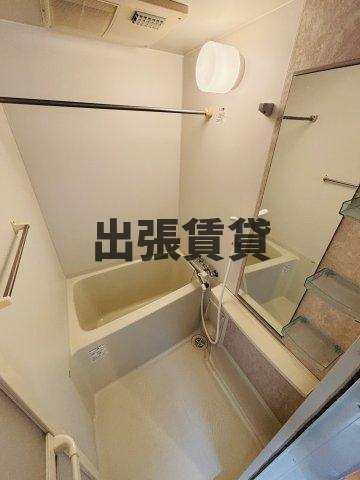 仲介手数料0円！！AXIS桜通内山の浴室