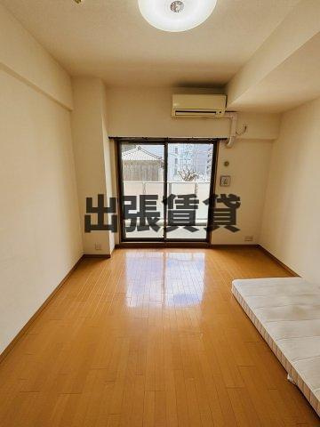 仲介手数料0円！！AXIS桜通内山の居間・リビング