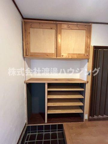 木川東３丁目一戸建の収納|玄関収納