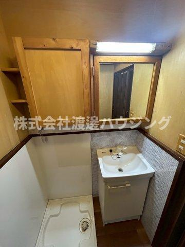 木川東３丁目一戸建の洗面所