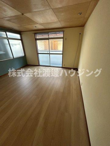 木川東３丁目一戸建の寝室