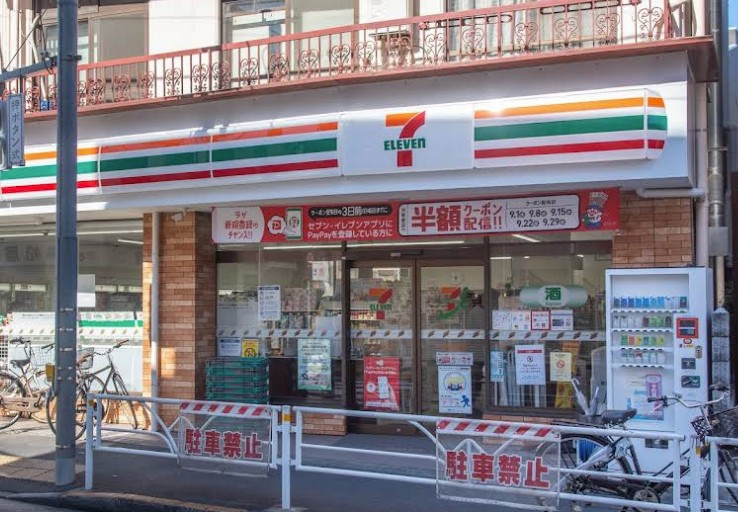 ウッドレイクの周辺