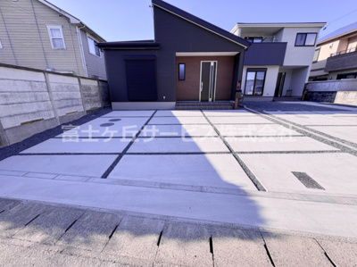 【駐車場】 | 豊橋市牛川町 3期 新築一戸建て 1号棟 | 駐車場です