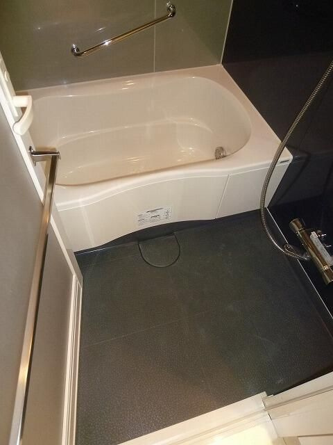 グランハイツ錦糸町の浴室