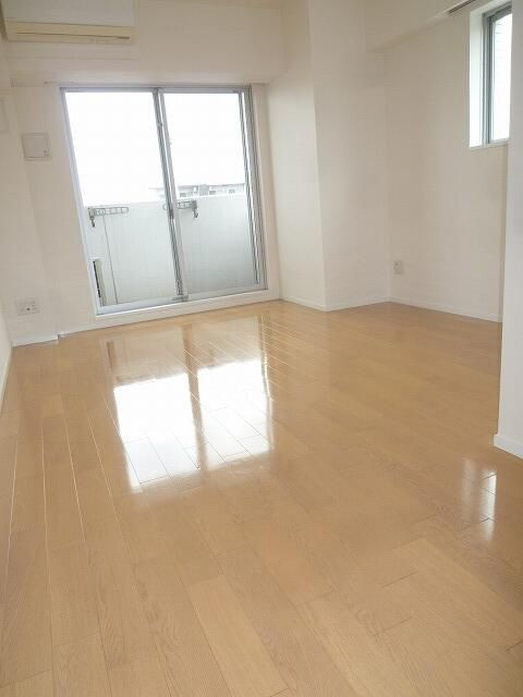 グランハイツ錦糸町の居間・リビング