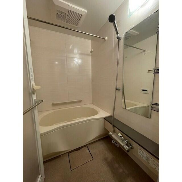 アリュージュ両国の浴室|同タイプ別部屋の写真です 