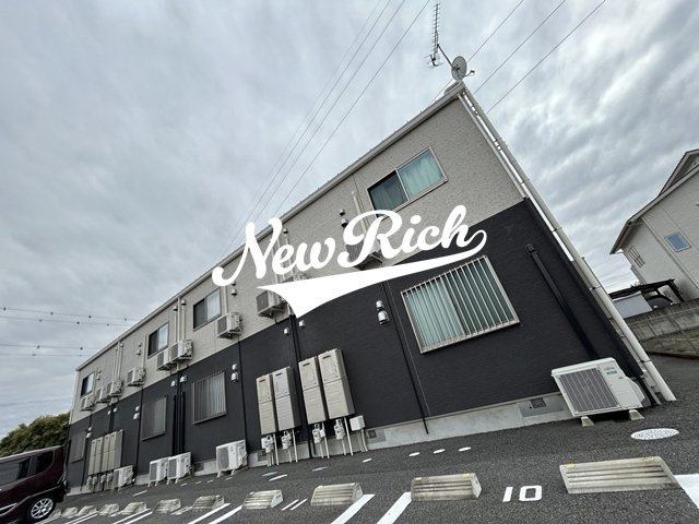 高崎市大八木町のアパートの外観