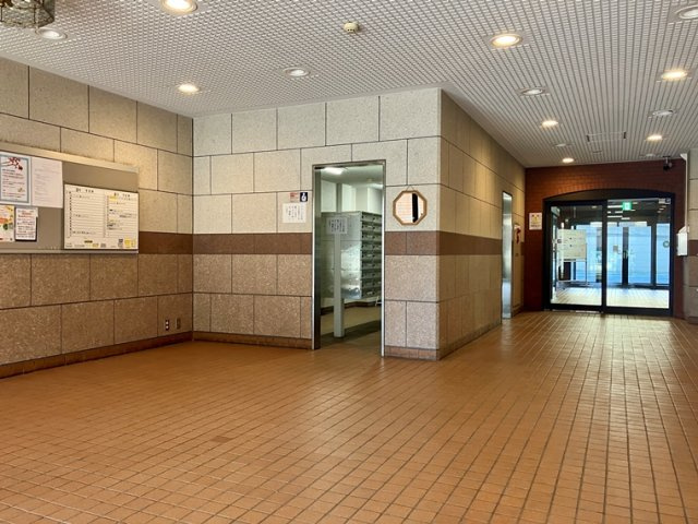 千葉サニータウンのロビー