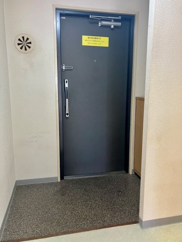 千葉サニータウンの玄関