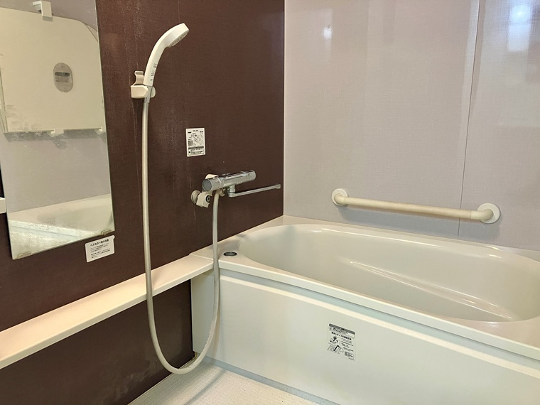 千葉サニータウンの浴室