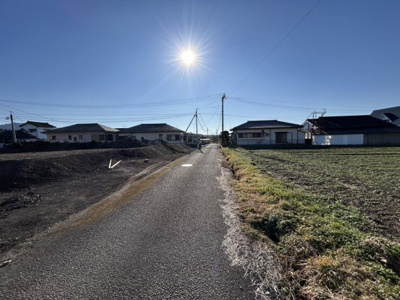【前面道路含む現地写真】 | 都城市安久町　D区画　384万円