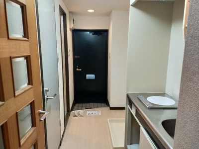 【玄関】 | 第１ビューラー方南