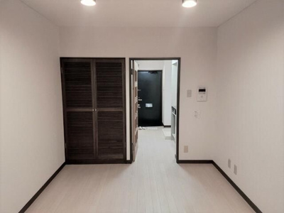 【内装】 | 第１ビューラー方南