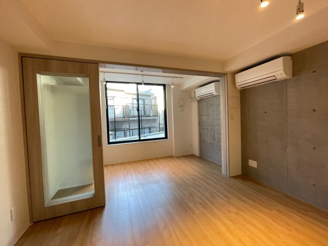 ＧＲＡＮ ＰＡＳＥＯ 駒場東大前の居間・リビング