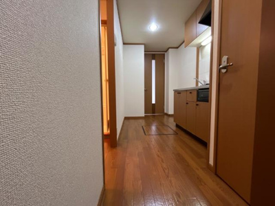 【内装】 | プチ・ベル | 廊下