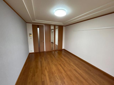 【内装】 | プチ・ベル | 室内