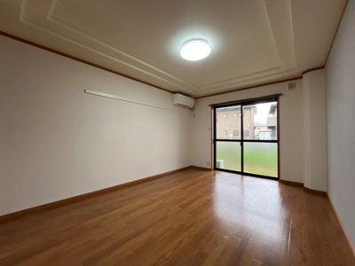 【内装】 | プチ・ベル | 室内