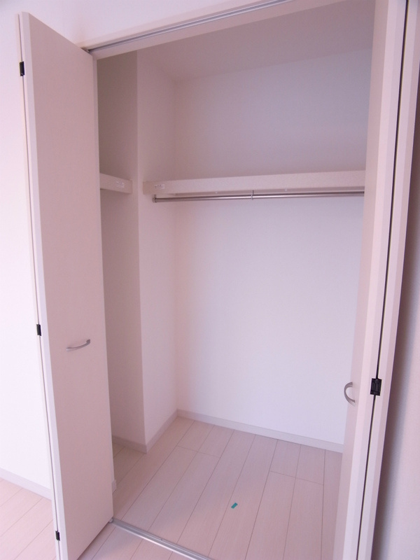 リブリ・コルージャのその他