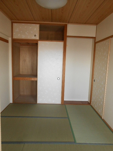 宝マンション岩塚のその他|和室4.5畳　※前回募集時写真