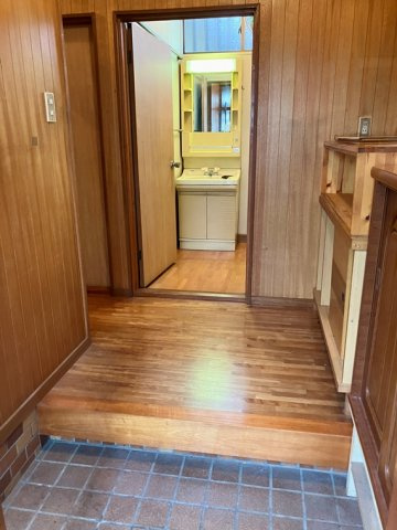 大野台戸建のロビー