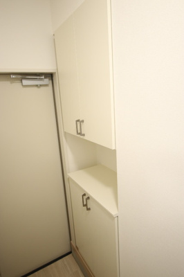 シューズボックス