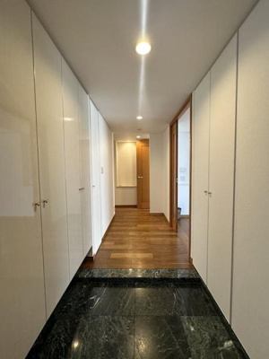 【玄関】 | 松濤ガーデン