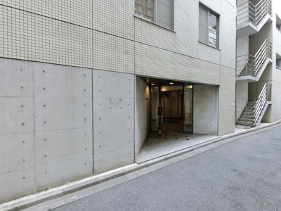 【エントランス】 | 麹町レジデンス