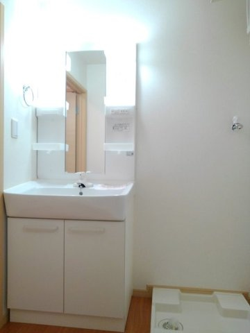 メイクレジェンドⅡの洗面所|コンパクトで使いやすい洗面所