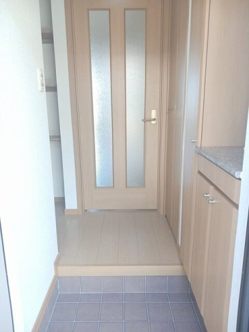 【玄関】 | サン・カンナ・リリー　Ⅰ