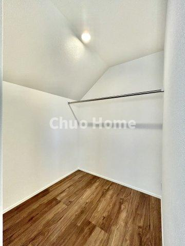 葛飾区青戸8丁目新築分譲住宅の収納|ウォークインクローゼット