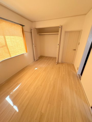 シャーウッドＭＩの洋室