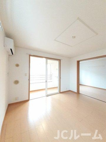 ブランシェスⅡの居間・リビング