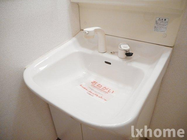 一風館の洗面所|使いやすい洗面所です