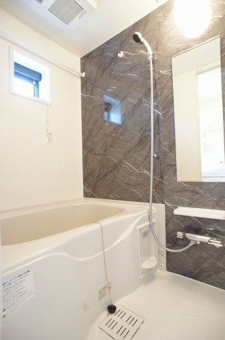 グランデの浴室