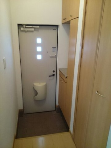 メゾン・ド・ジェルメＢの玄関