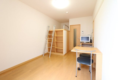 【居間・リビング】 | レオパレスファンソ