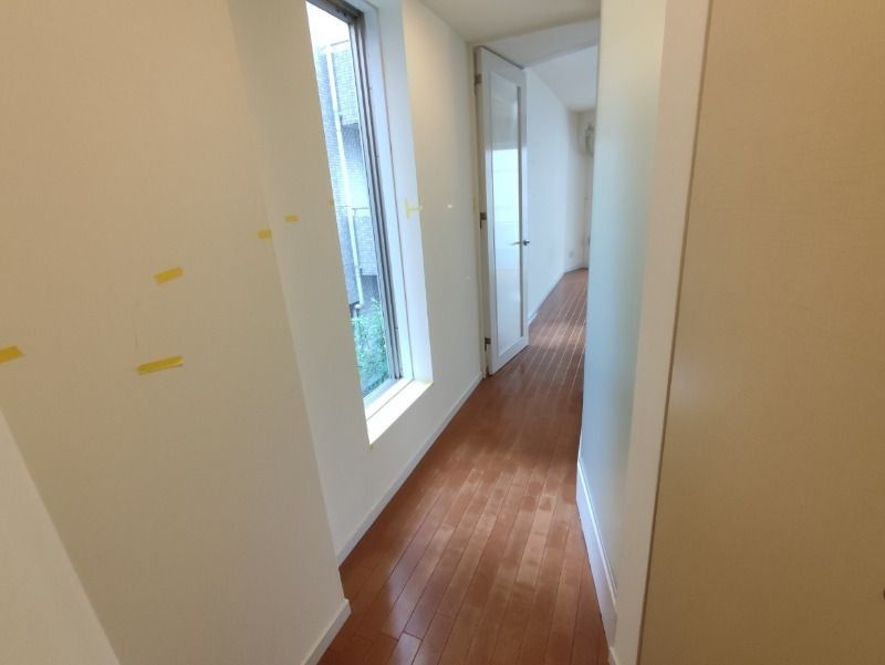 ラグジュアリーアパートメント森下の内装