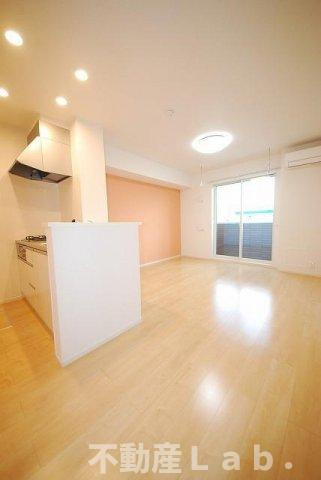 アベリア　４の内装