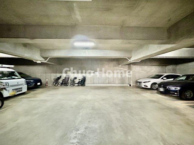 【駐車場】 | ラベルティ小岩 | 【敷地内駐車場】最新の空き状況や費用などの詳細は担当スタッフまでお問い合わせください。