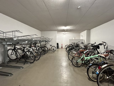 【その他共用部分】 | ヴィラ・リヴィエール | ヴィラ・リヴィエール　駐輪場