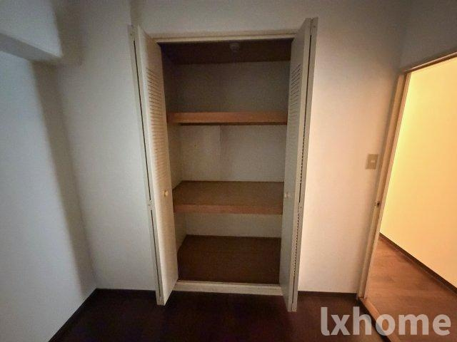エイト摂津の収納