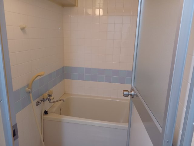 セオコート明石Ⅱ号棟の浴室|日々の暮らしに欠かせないお風呂です