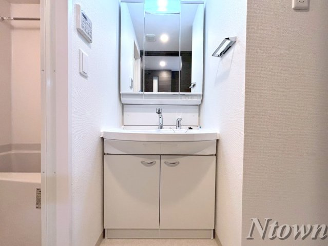 【独立洗面台】 | エステムコート名古屋上前津 | 独立洗面台、朝の身支度には欠かせません