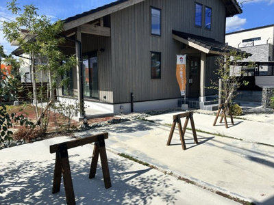 【外観】 | 三橋町蒲船津売家 | 【駐車場3台】来客時も安心！